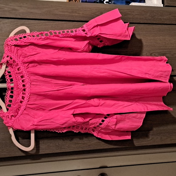 🔥New Rose lace cut out sleeve top - Picture 5 of 8